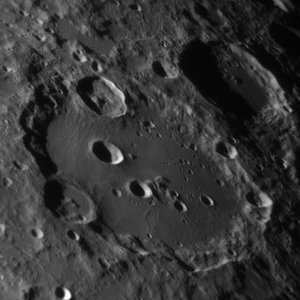 Mond_0030 11-11-05 21-16-45_5.jpg