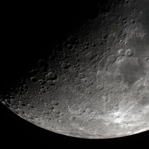 Mond - Bild1-  V480 T1-45s-median - 2x schärfen - 1x glätten.jpg