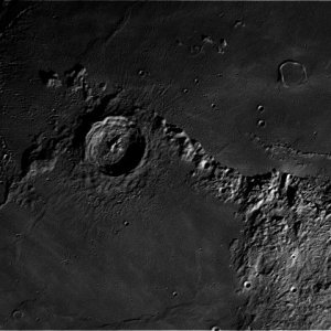 mond 21-39-27_10%_Eratosthenes.jpg