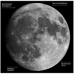 Fast Vollmond und ein paar Details (Beschriftet)