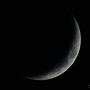 Mond mit TS 115/800mm