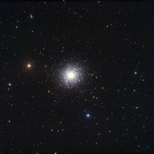 M13, 8"f4, 1000da 80x300sec