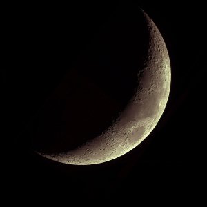Mond am 25.05.2012