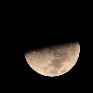 Mond am 18.05.2013