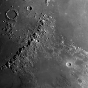 Mond_18.5.13_22_36_f1.jpg