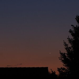 Drei Planeten