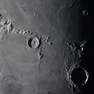 moon01.jpg