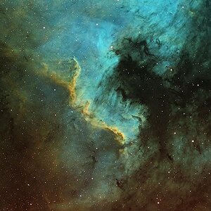 The Great Wall in der Hubble Palette