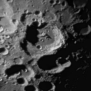 Krater9415kl_4klein.jpg