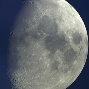Mond_20140110_MosaikColor_Cropped.jpg