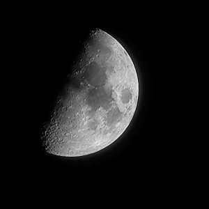 Mond 1,5X 135mm 09.03.2014 22.21 Uhr.jpg