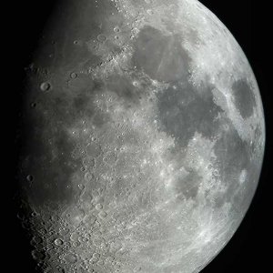 Mond afokal durchs Reisespektiv