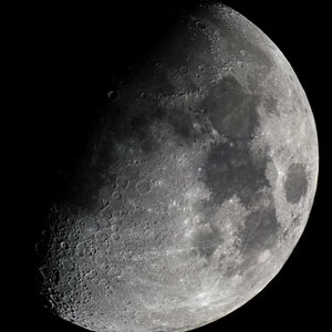 Mein erster Mond durch den 6" Newton