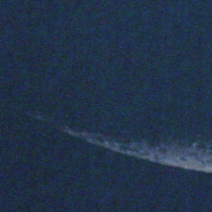 Mondsichel begegnet Aldebaran im Sternbild Stier Bild 2 verkleinert.png