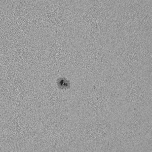 11_48_10_g3_ap733_processed_registax6_linked_wavelets_small_astronomiede.jpg