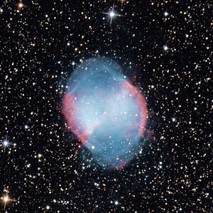 M 27 mit DSLR (lange belichtet)