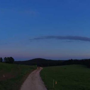 Vom Sonnenuntergang zum Mondaufgang