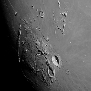 Vallis Schröteri, Mons Herodotus, Montes Agricola