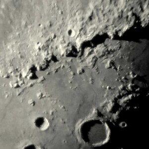 Apeninnus u. Clavius mit Schattenwurf