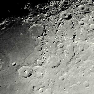 Theophilus, Fracastorius u. Rupes Altai