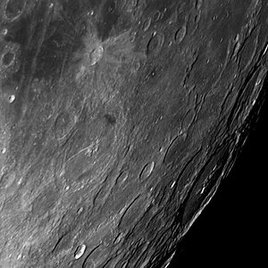 Moon_141424_1.jpg