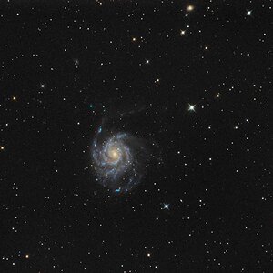M101_Pinwheel-2018-04_(222x30s)_widefield.jpg