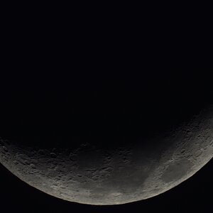 Mond 27-04-2020 FLT110+ASI178MC Einzelbild geschärft.jpg