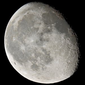 Mond - Abnehmend am 22. März 2022  um 02:18  MEZ