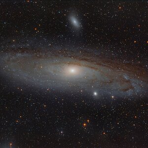 M31 mit stark betonten Sternfarben vom 22./23.09.2022; 6" f/4 Newton bei f/3; 38x4 min + 38x3 min; ohne Filter + l-pro Filter;
