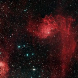 IC 405 Flammender Stern-Nebel.jpg mit Beifang