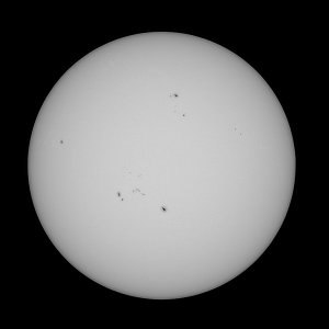 Sonne 24.03.2023 12:50 UT mit f 200 mm