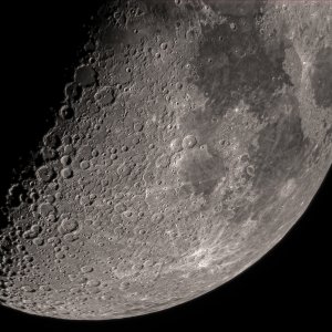 Moon-2023.05.27-23_04_41.jpg