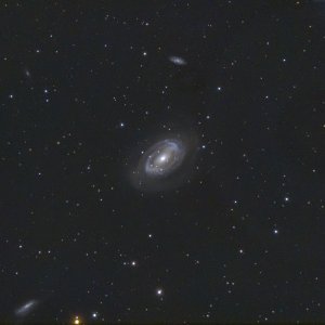 NGC 4725/ 4712 und 4747