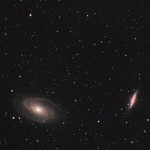 M81,82 und NGC3077