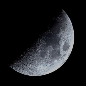 Mond_01a.jpg