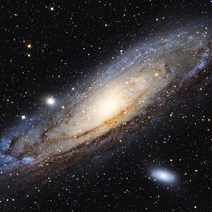 M31_5hours_zoom.jpg