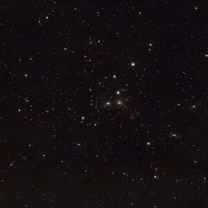 NGC4874 und ca 300 Galaxien ...