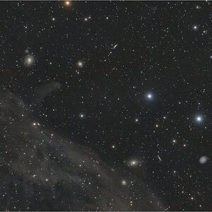 viele Galaxien und etwas IFN