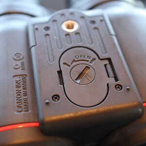 14_Batteriefachdeckel_Aussen.JPG