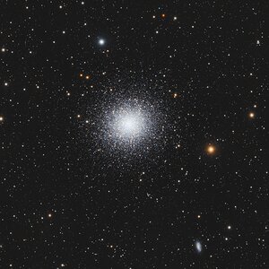 M13 mit bisschen Feld drum rum