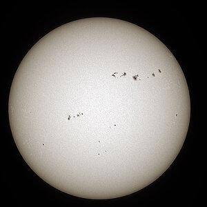 Sonne am 17-07-25 um 11_09 MESZ mit TS 60 APO + ASI 178MC Webversion.jpg