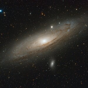 M31_T_05_RED_Starred_sharp.jpg