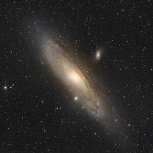 Andromeda mit 4,5" Selbstbau und  Canon R