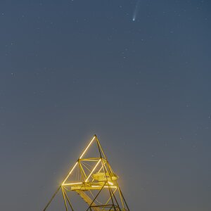 Komet C-2025 A6 Lemmmon über dem Tetraeder (24.10.2025).jpg
