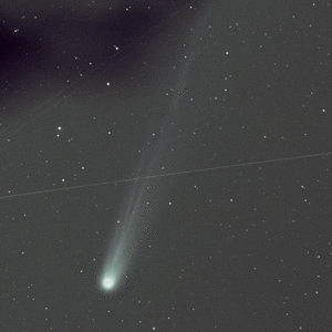 Comet_C/2025Lemmon_timelapse_crop.gif