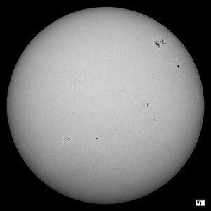 100-6889  MF AE 13112025 1141 UTC.jpg