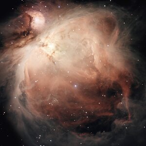 M42_43x6s 1136_x_20s_ISO_500_Antila_Triband_Filter_SQM_19.2_Bortle_8-RGB-session_1-St Kopie.jpg