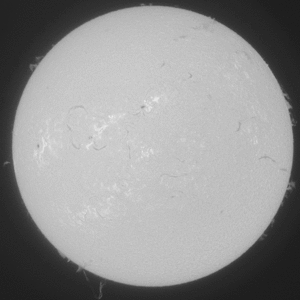 2026-03-07-0957_6-U-L-Sun_Halpha_g4_ap4086_conv_aligned_pipp.gif