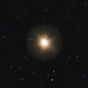 Pollux 64x10s ISO 500 Antilla Triband SQM 19.1 Bortle 8 Kopie.jpg