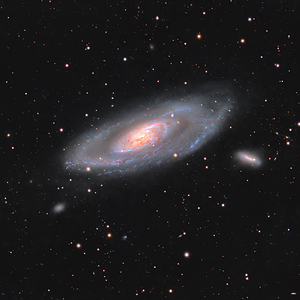 M106 und Nachbarn